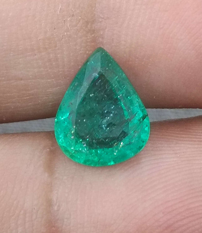 Certified 2.65ct Natural Zambian Emerald, Deep Pure Green Stone.