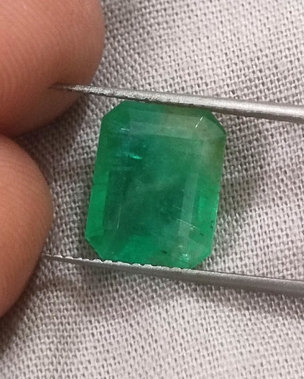 4.50ct GSI USA Certified Medium Green Swat Emerald Minor Oiled Loose Gemstone