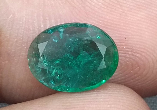 GSI Certified 2.19ct Medium Deep Green Emerald, Natural Gemstone