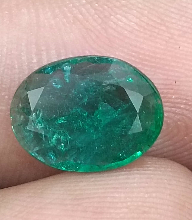 Certified 2.19ct Medium Deep Green Natural Emerald.