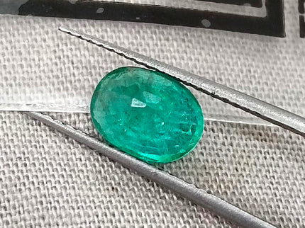 1.31ct Certified Natural Zambian Emerald Shamrock Green Oval Cut Loose Gemstone