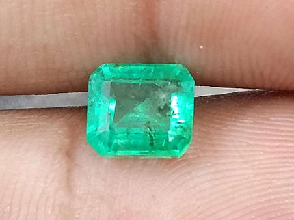 Certified 1.51ct Natural Zambian Emerald Stone
