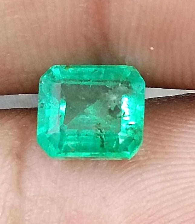 Certified 1.51ct Natural Zambian Emerald Stone