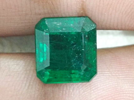 7.62ct Deep Vivid Green Zambian Emerald, Natural Gemstone