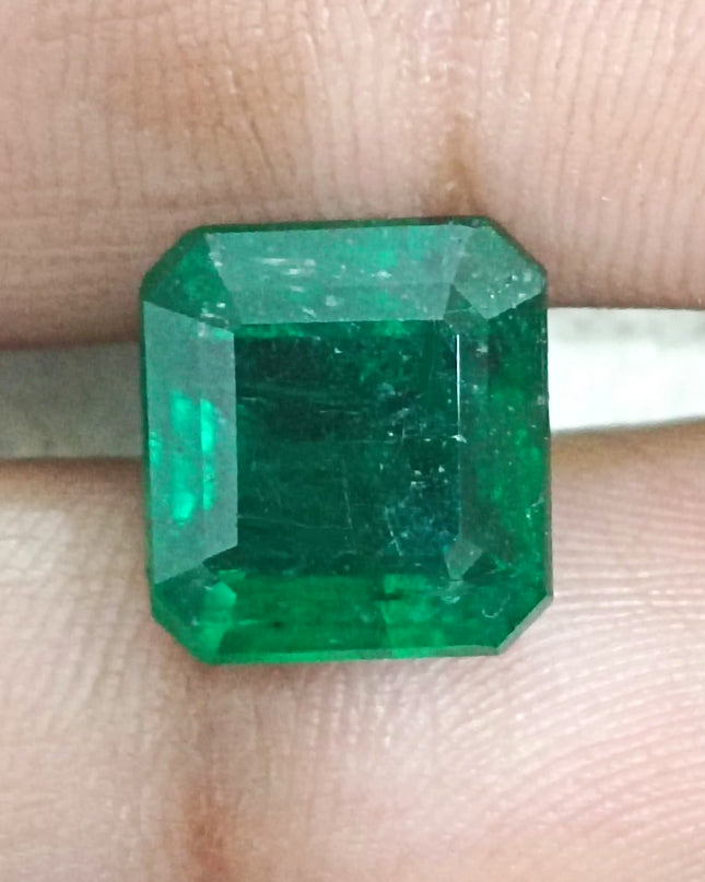 7.62ct Deep Vivid Green Zambian Emerald, Natural Gemstone