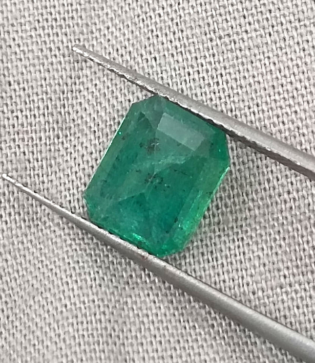 Certified 2.28ct Medium Green Zambian Emerald.