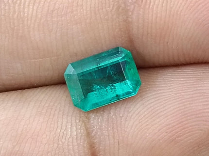 Natural Emerald 1.87ct Zambian SGL Certified Medium Bluish Green Octagon Cut Minor Oiled Loose Gemstone