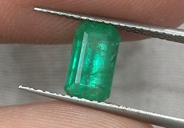 GSI Certified 1.44ct Medium Deep Green Natural Panjshir Emerald Minor Oiled Loose Gemstone