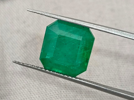 4.88ct Zambian Emerald, Certified Natural Medium Green Octagon Cut Loose Gemstone
