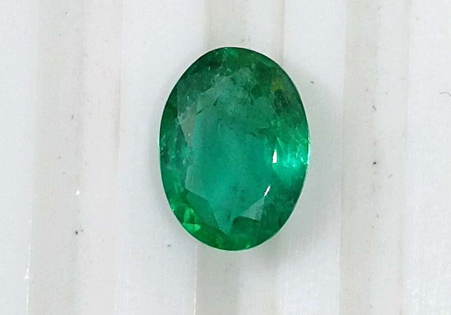 GSI Certified 1.02ct Vivid Green Zambian Emerald Minor Oiled Loose Gemstone