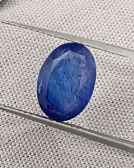 4.01ct Royal blue sapphire Sri Lanka origin natural only heated loose gemstone