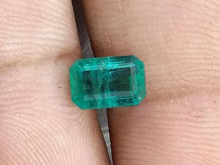 Emerald Natural 1.48ct Zambia SGL Certified Medium Bluish Green Loose Gemstone