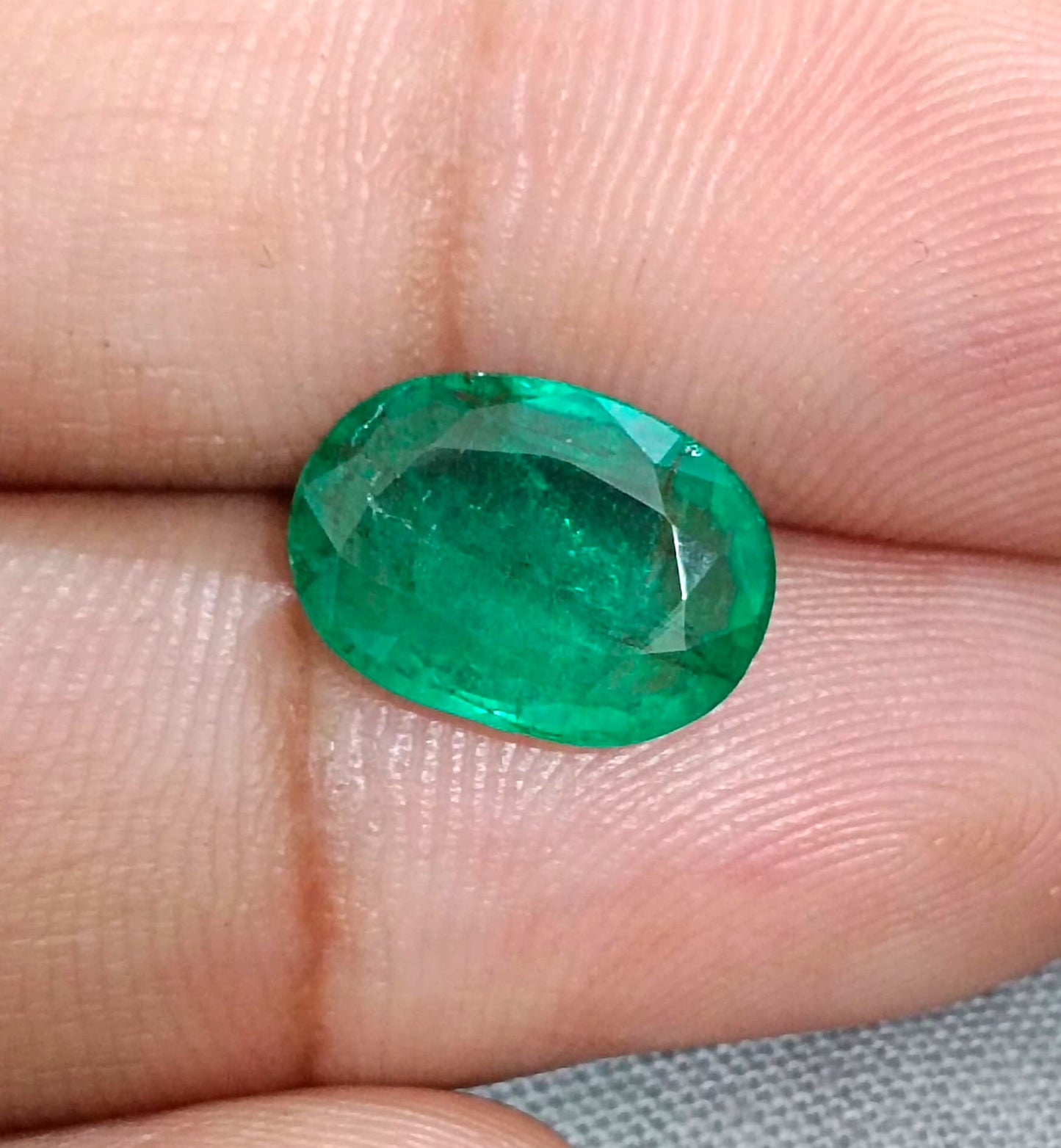 2.94ct Medium Deep Glass Green Swat Emerald, 100% Natural Earth Mined Gemstone