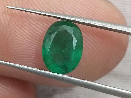 1.33ct Certified Natural Zambian Emerald.
