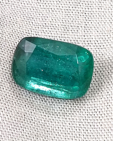 7.34ct Natural Zambian Emerald, Deep Green Cushion Cut Minor oiled Loose Gemstone.