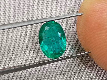 Certified 1.26ct Natural Zambian Emerald Medium Bright Green Oval Cut Loose Gemstone