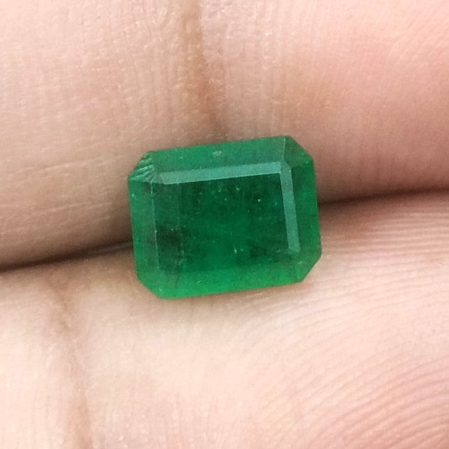 GSI Certified 1.50ct Deep Green Zambian Emerald Minor Oiled Loose Gemstone