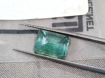 Certified 2.87ct Zambian Emerald Natural Medium light Green Loose Gemstone