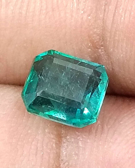 2.09ct Medium deep green Zambian emerald natural minor oiled loose gemstone.