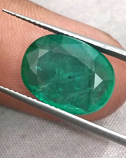 Big 7.48ct Panjshir Emerald, Medium Spring Green Oval Cut Natural Minor Oiled Loose Gemstone