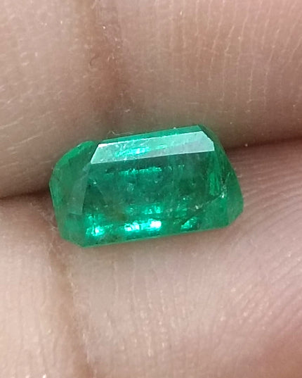 GSI Certified 1.44ct Medium Deep Green Natural Panjshir Emerald Minor Oiled Loose Gemstone