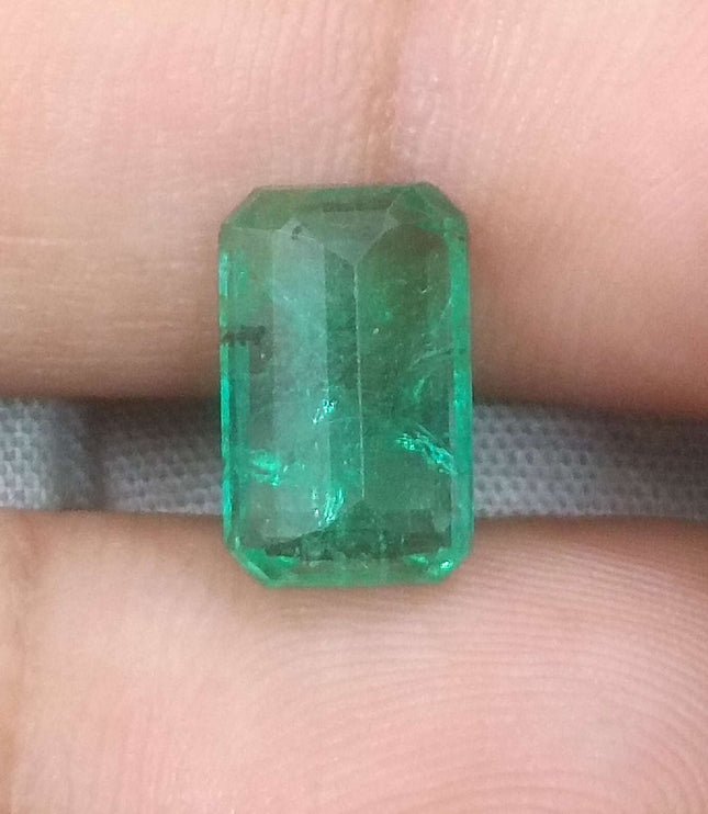 2.99ct Colombian Emerald, Certified Natural Minor Oiled Loose Gemstone
