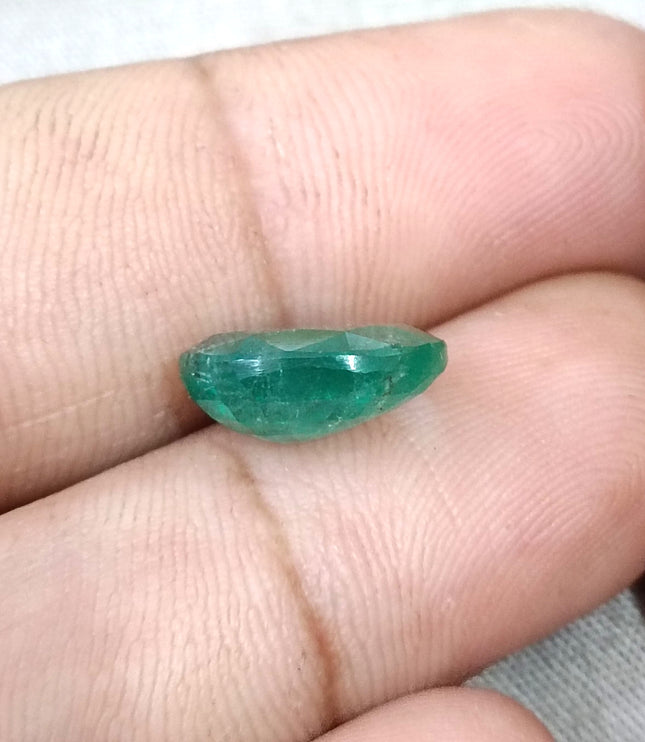 4.75ct Zambian Emerald Natural Oval Earth Mined Gemstone