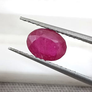 1.04ct Natural Mozambique Ruby Oval Red GSI Certified Gemstone H/GF