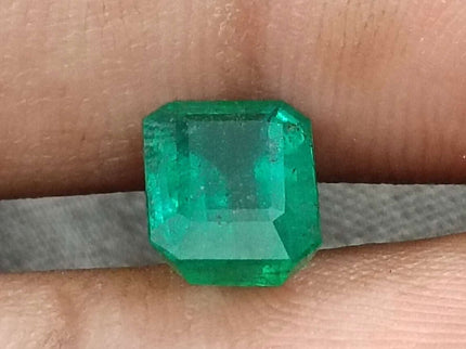 Certified 1.87ct Natural Zambian Emerald Stone