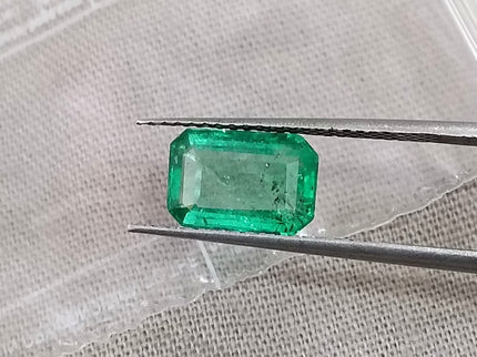 Panjshir Emerald 1.35ct Medium Green SGL Certified Octagon Cut Minor Oiled Gemstone