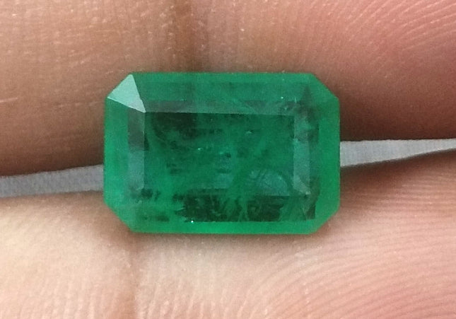 2.87ct GSI Certified Medium Green Zambian Emerald Minor Oiled Loose Gemstone