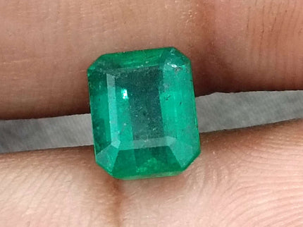 Certified 1.87ct Natural Zambian Emerald Stone
