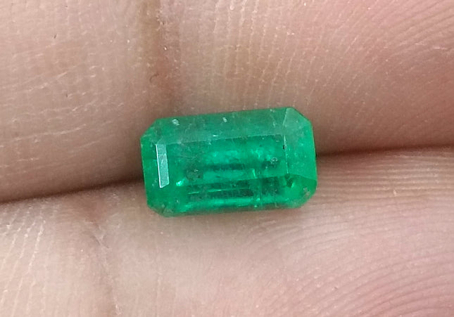 GSI Certified 1.44ct Medium Deep Green Natural Panjshir Emerald Minor Oiled Loose Gemstone