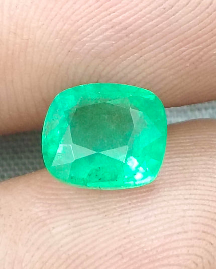 GSI Certified 2.32ct Neon Green Ethiopian Emerald, Natural Gemstone
