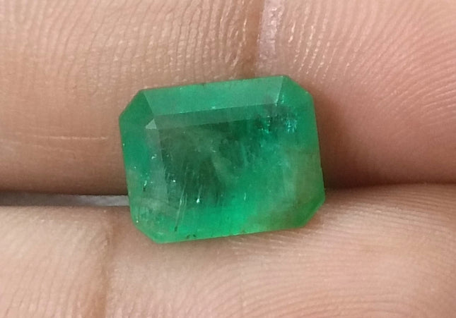 4.50ct GSI USA Certified Medium Green Swat Emerald Minor Oiled Loose Gemstone
