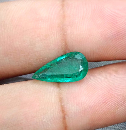 3.07ct Zambian Emerald, 100% Natural Earth Mined Gemstone.