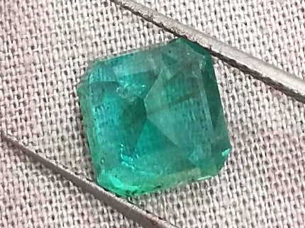 Zambian Emerald 2.61ct Certified Medium Deep Green Natural Gemstone