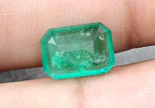 GSI Certified 3.16ct Medium Green Panjshir Emerald Minor Oiled Loose Gemstone