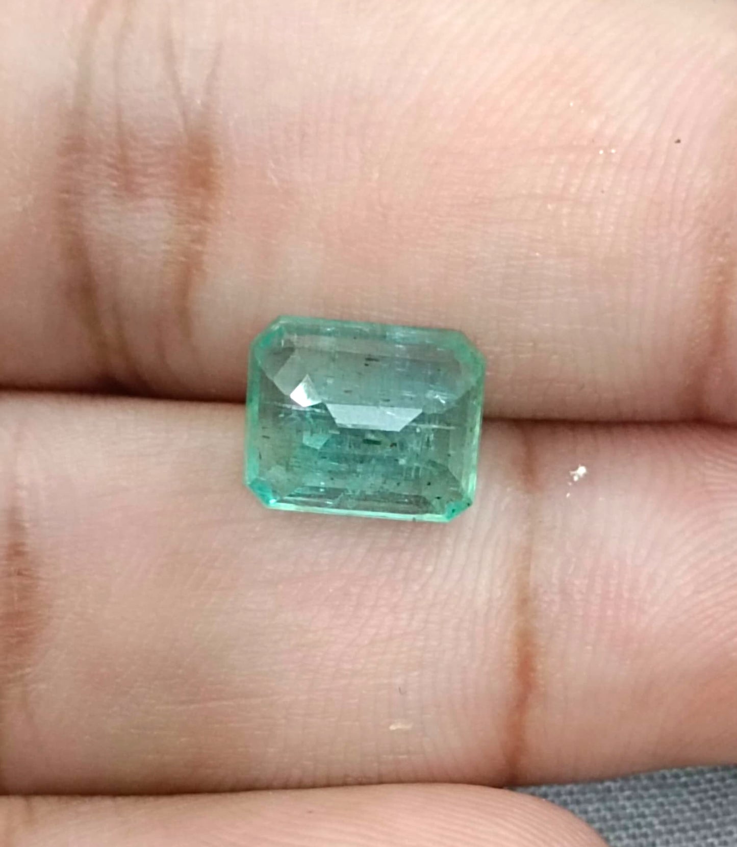 3.81ct Zambian Emerald , 100% Natural Gem