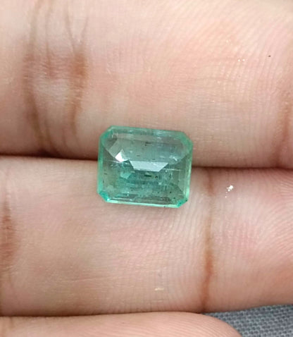 3.81ct Zambian Emerald , 100% Natural Gem