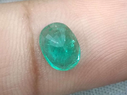 1.31ct Certified Natural Zambian Emerald Shamrock Green Oval Cut Loose Gemstone