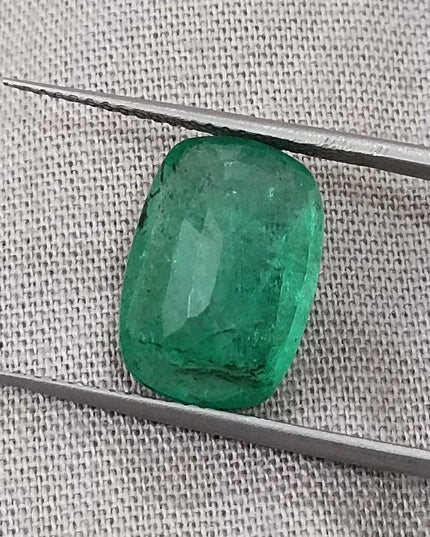 4.87ct Natural Zambian Emerald, Cushion Cut Minor Oiled Natural Gemstone.