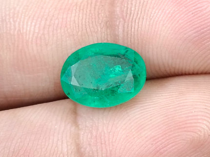 4.33ct Natural Emerald Medium Spring Green SGL Certified Oval Cut Gemstone