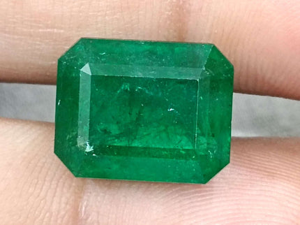 11.92ct Swat Emerald, Deep Vivid Green Natural Gemstone