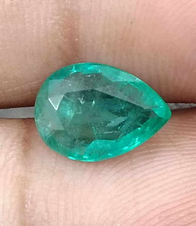 Certified 2.10ct Natural Zambian Emerald