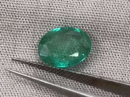Zambian Emerald 2.55ct Certified Medium Light Green Oval Cut Gemstone