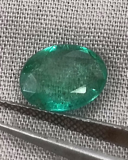 GSI Certified 2.55ct Medium Light Green Natural Zambian Emerald Minor Oiled Loose Gemstone