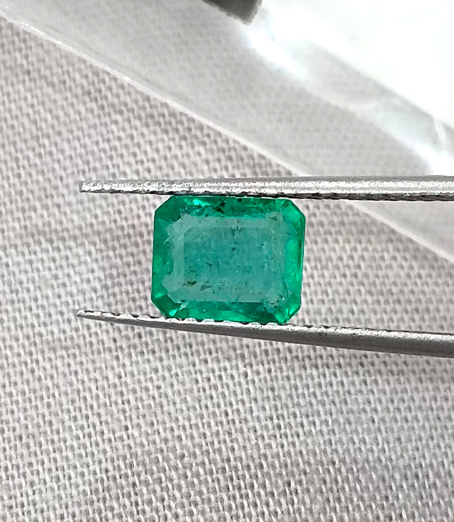Certified 1.15ct Natural Zambian Emerald Stone.