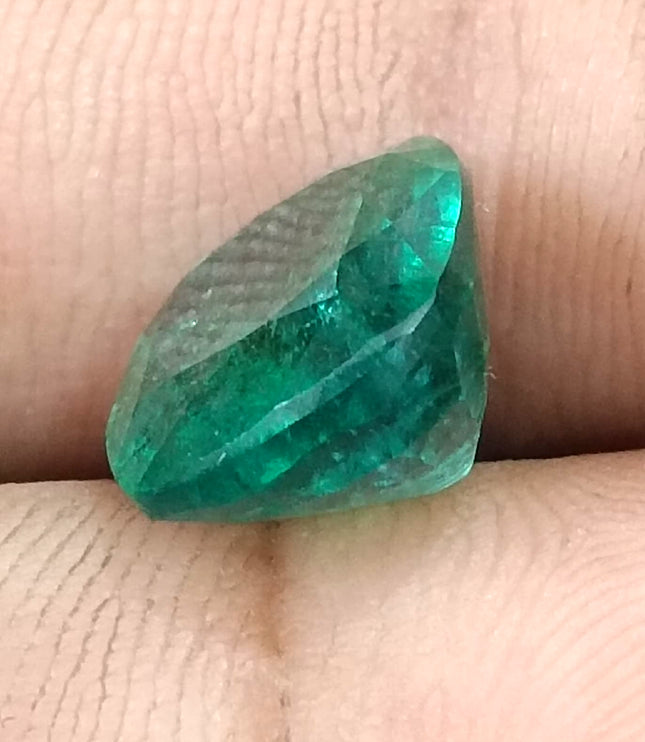 Zambian Emerald 5.50ct Natural Cushion Cut loose Gemstone