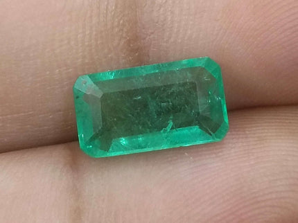 Zambian Emerald 2.74ct Certified Natural Medium Light Green Octagon Cut Loose Stone